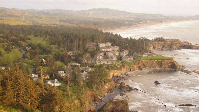 Devil's Punch Bowl