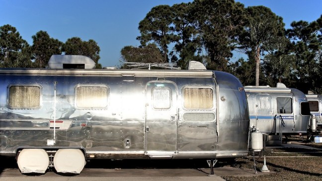 A slightly older Airstream International than mine