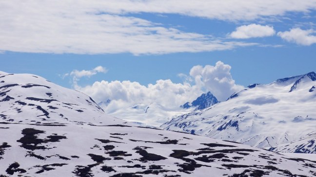 Road to Valdez